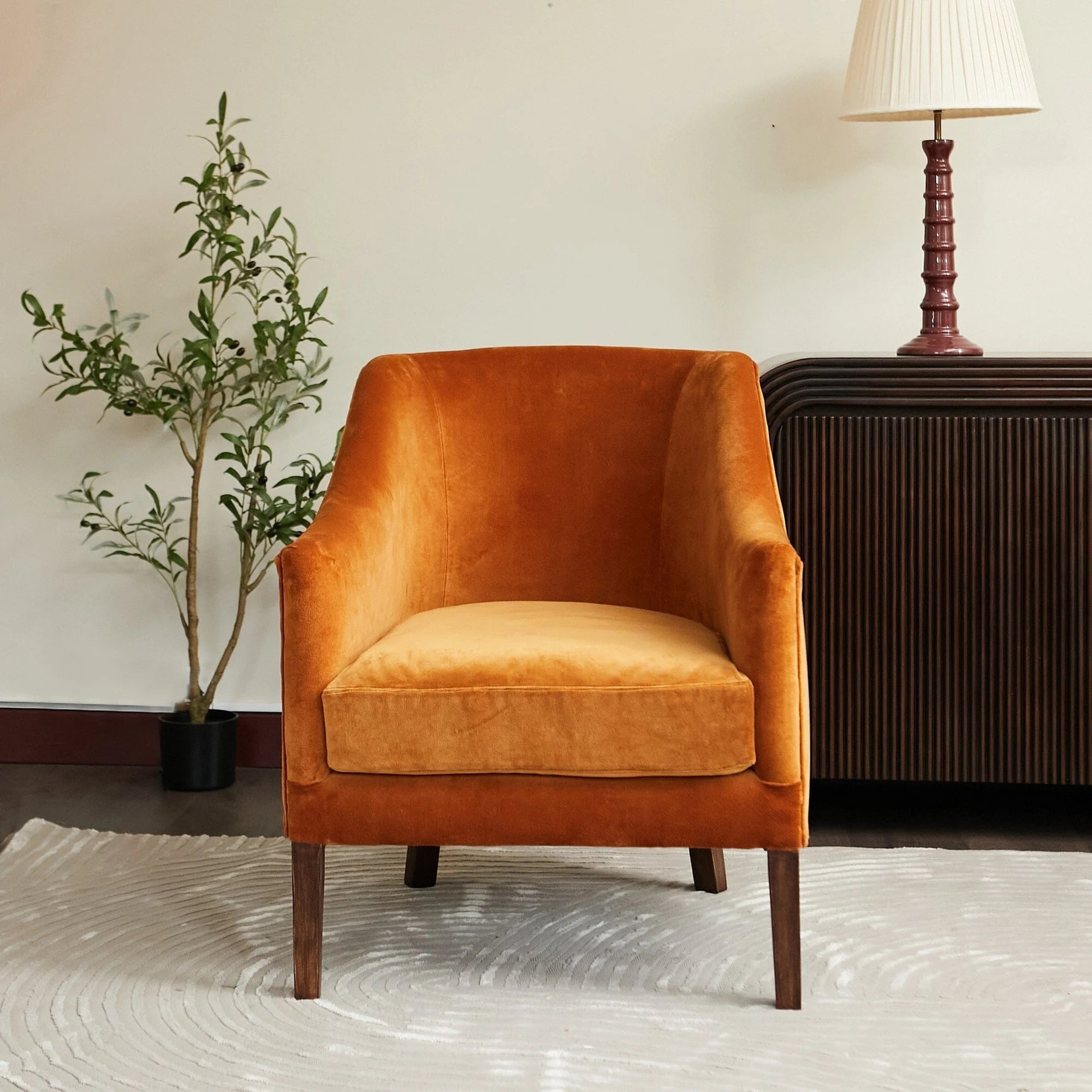 Oriana B - Iona Armchair / Rust