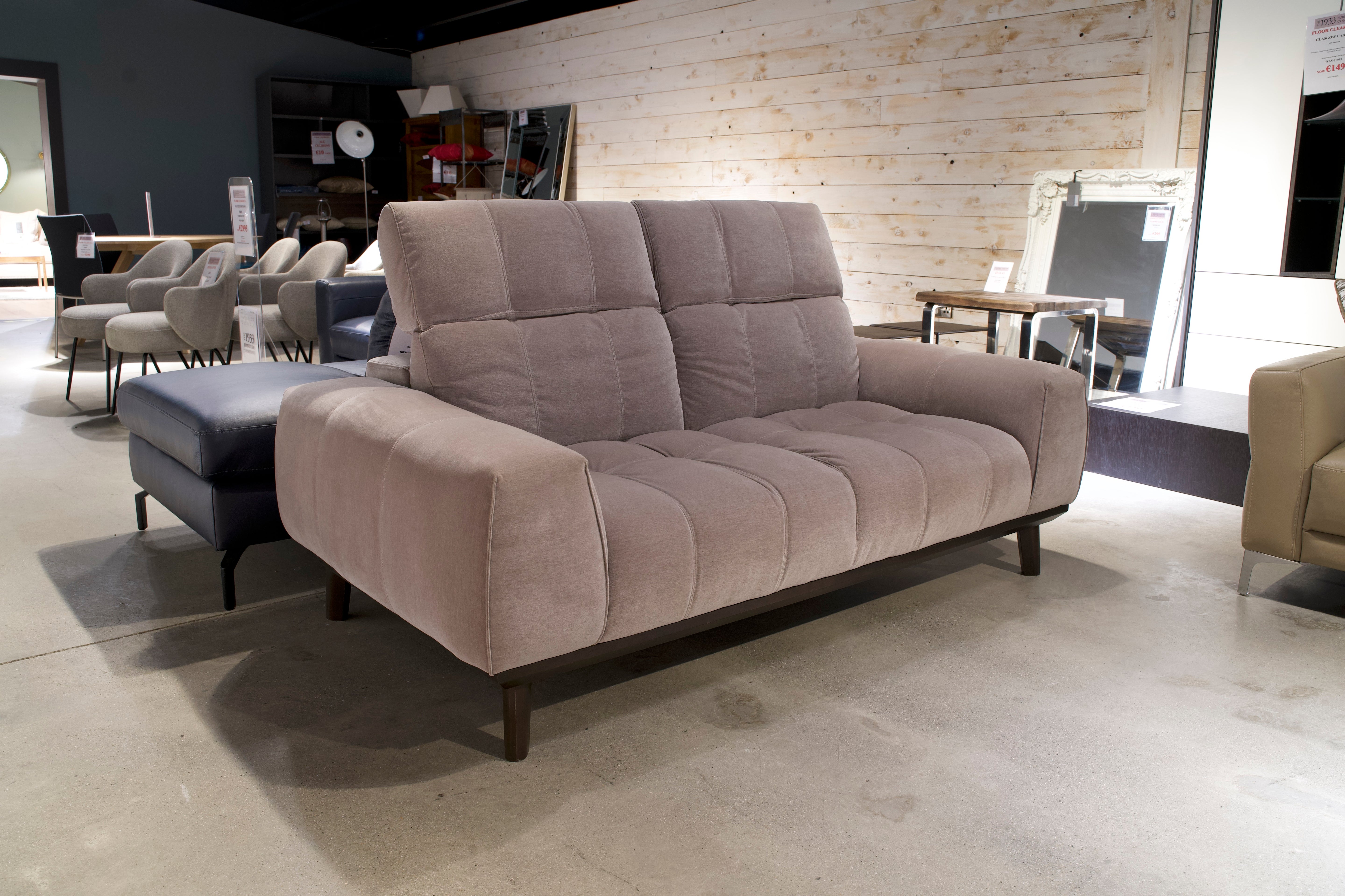 Natuzzi – C141 2 seater