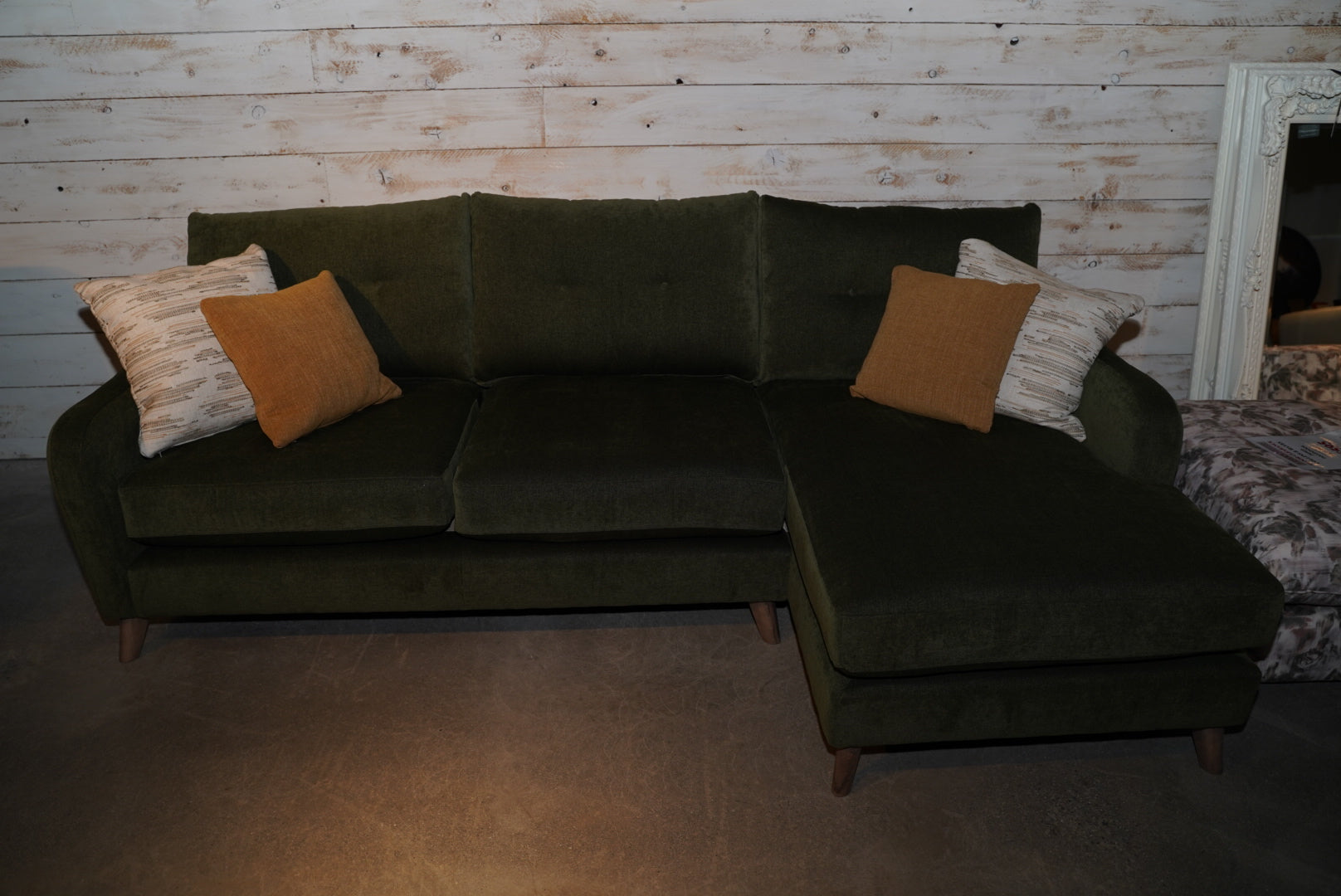 Westbridge - Lyle Sofa Chaise