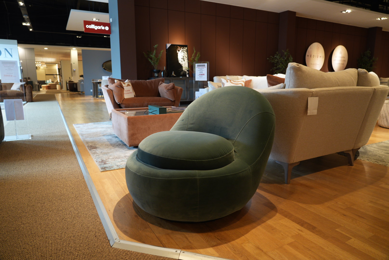 Ego - Swivel Chair