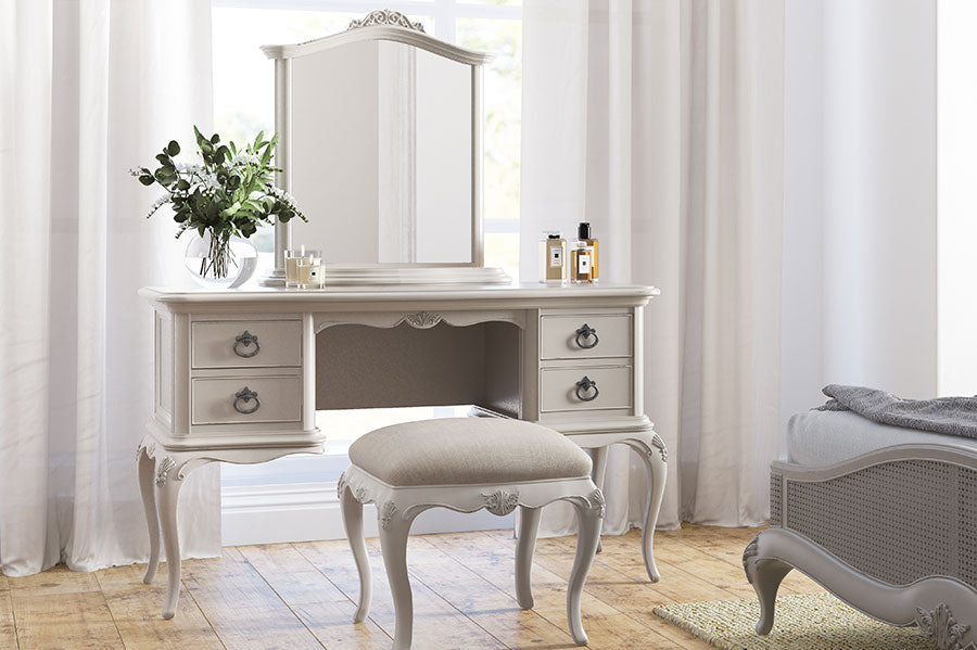 Etienne - Bedroom Collection