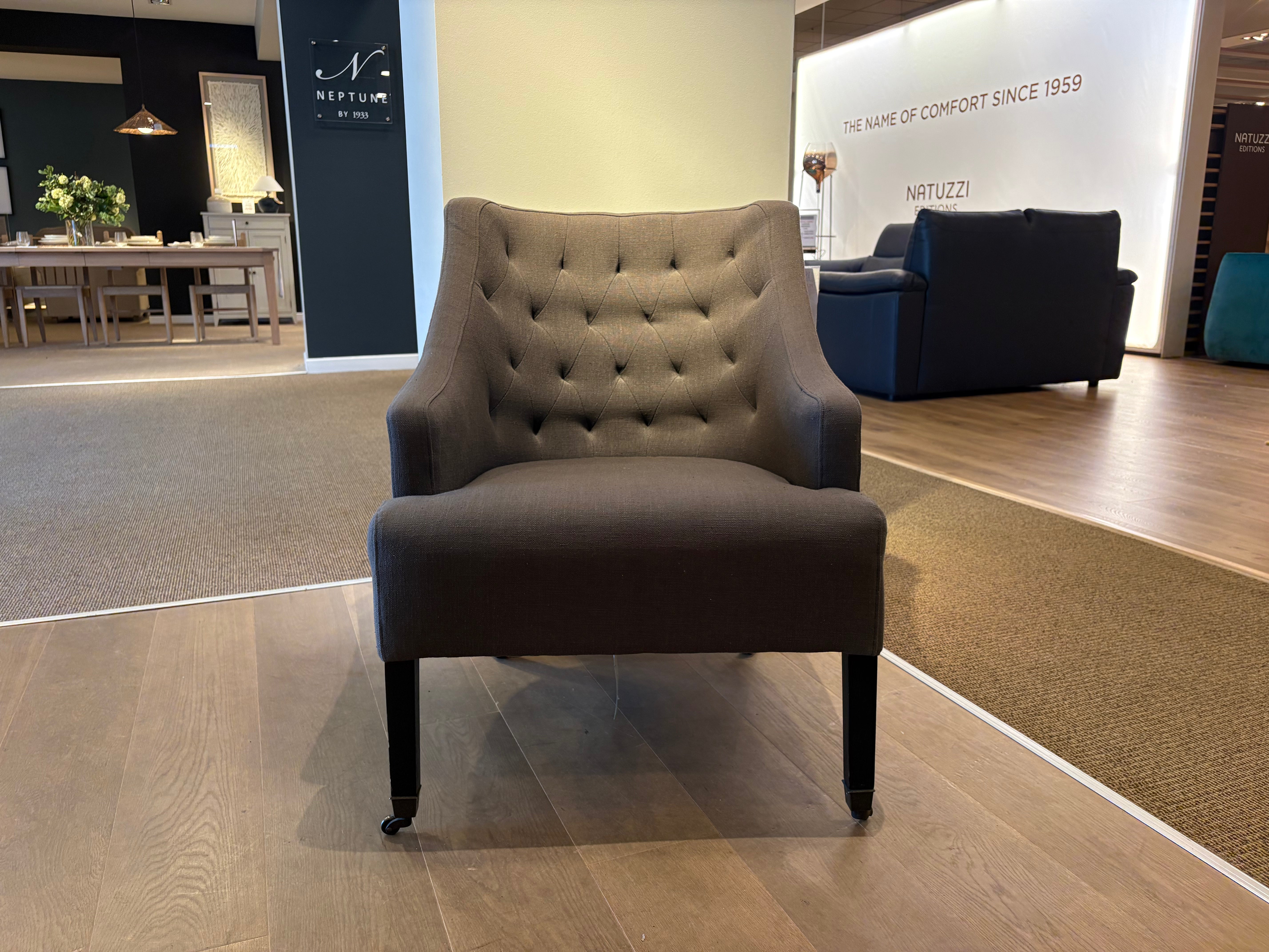 Neptune - Ameilia Chair