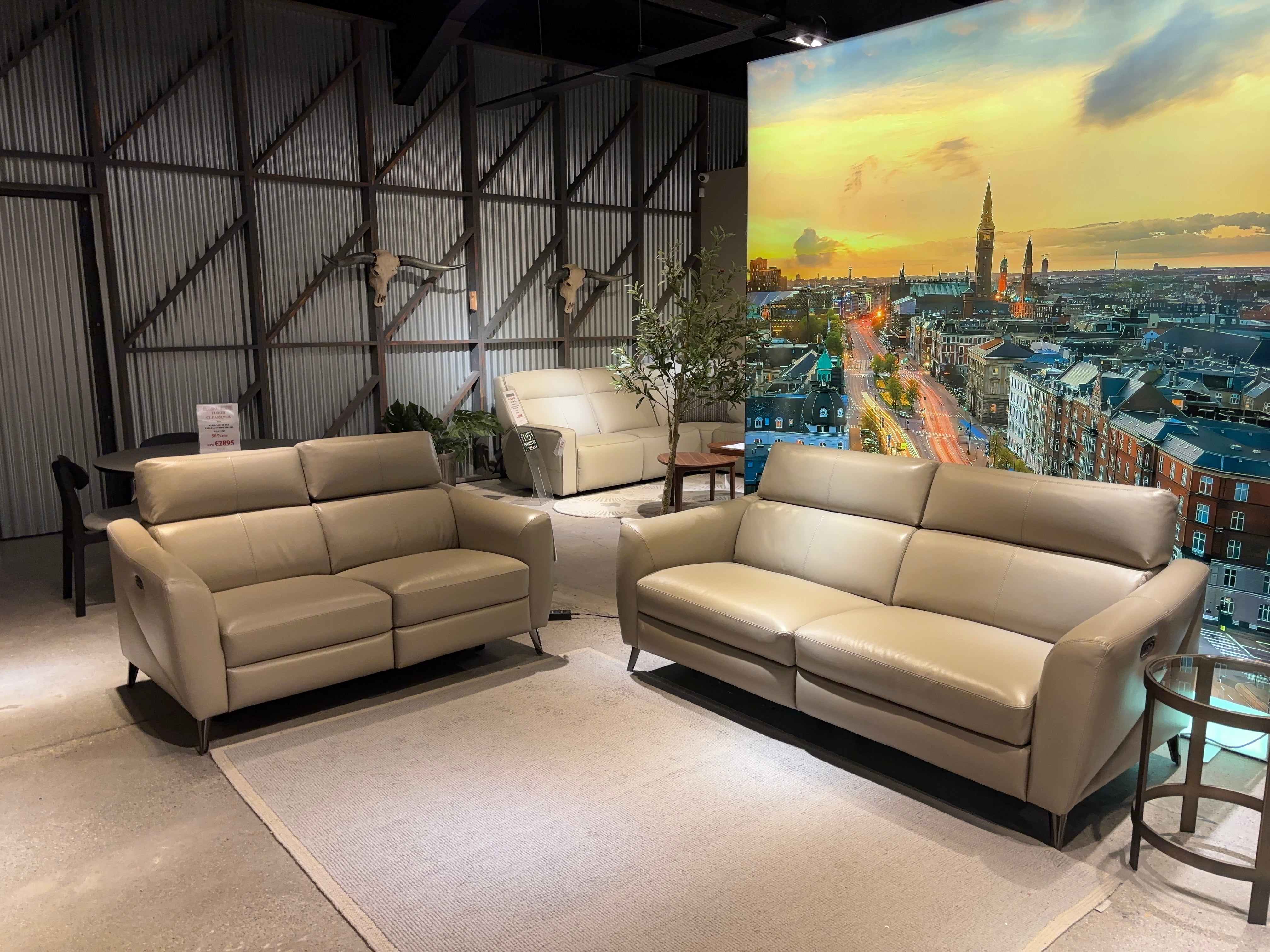 Nest Space – Hugo 3 Seater & 2 Seater Electric