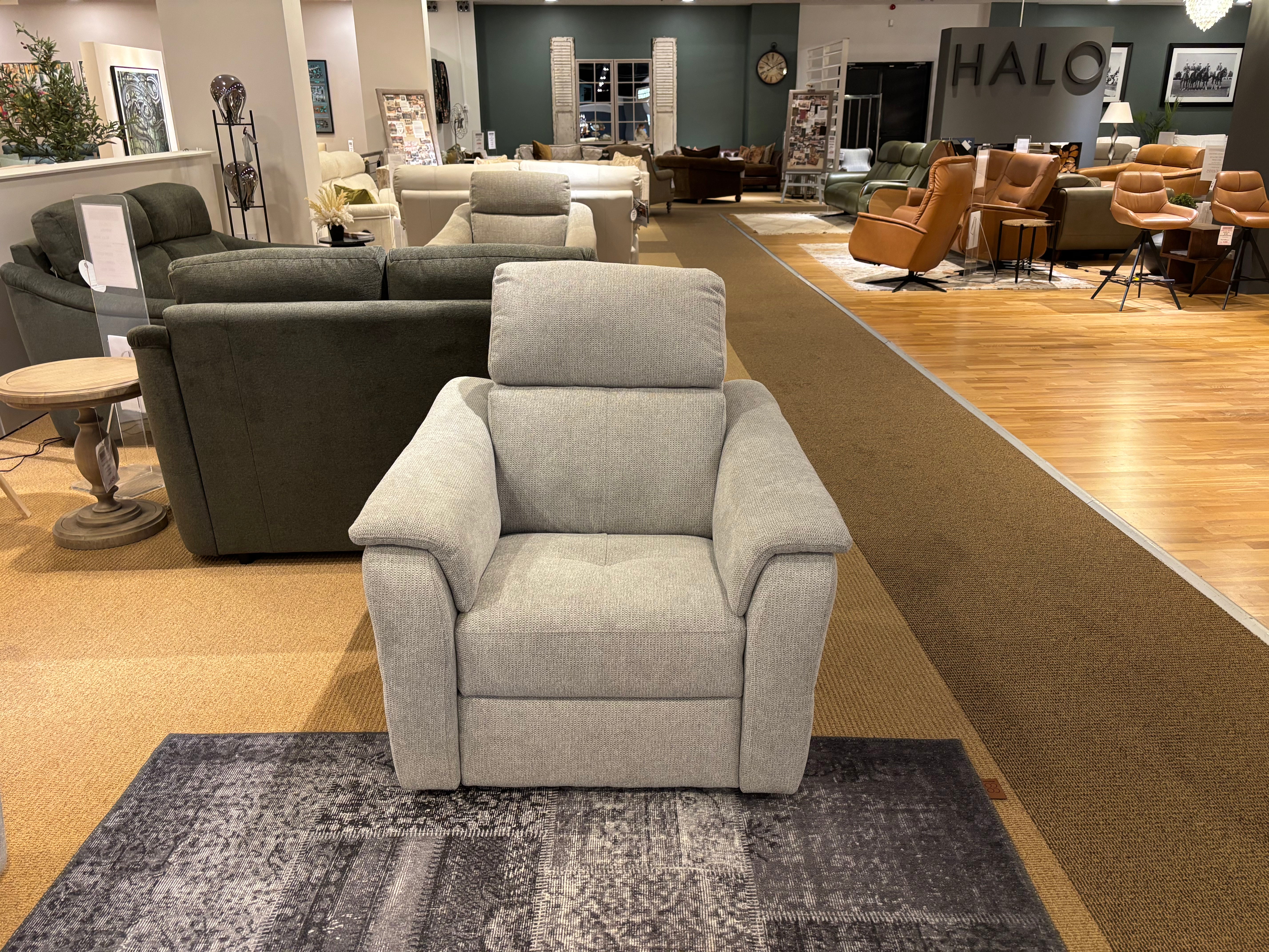 Nicoletti - Oakland 3 Seater Static & 2 Chairs