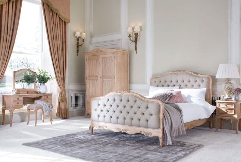 Limoges - 5ft Bedframe & 2 Lockers