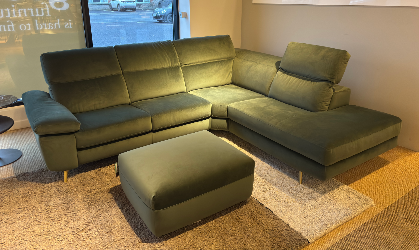 Natuzzi – C217 Corner Sofa & Stool