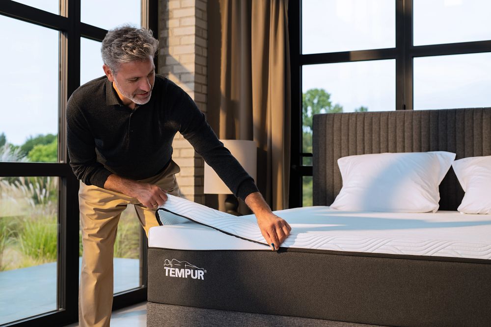 Tempur Pro Luxe SmartCool Mattress