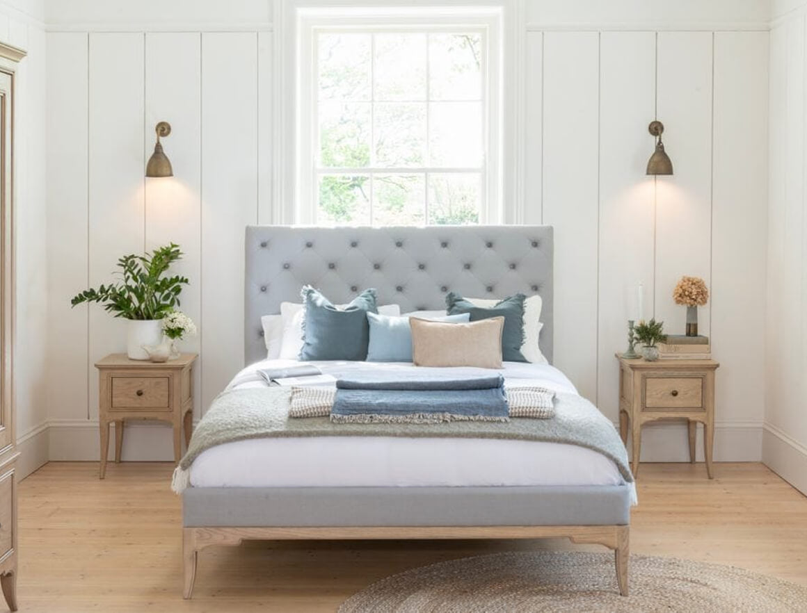 Willis & Gambier – Toulon Bedframe