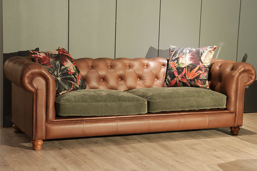 Chesterfield - 3 Seater Maxi Sofa