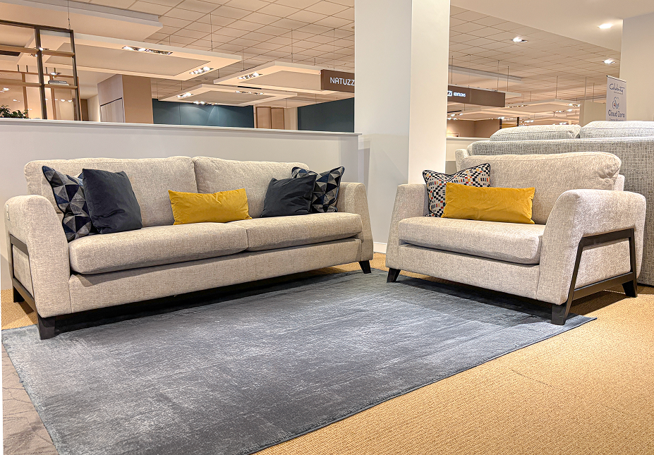 Celebrity – Mayfair Large Sofa + Snuggler