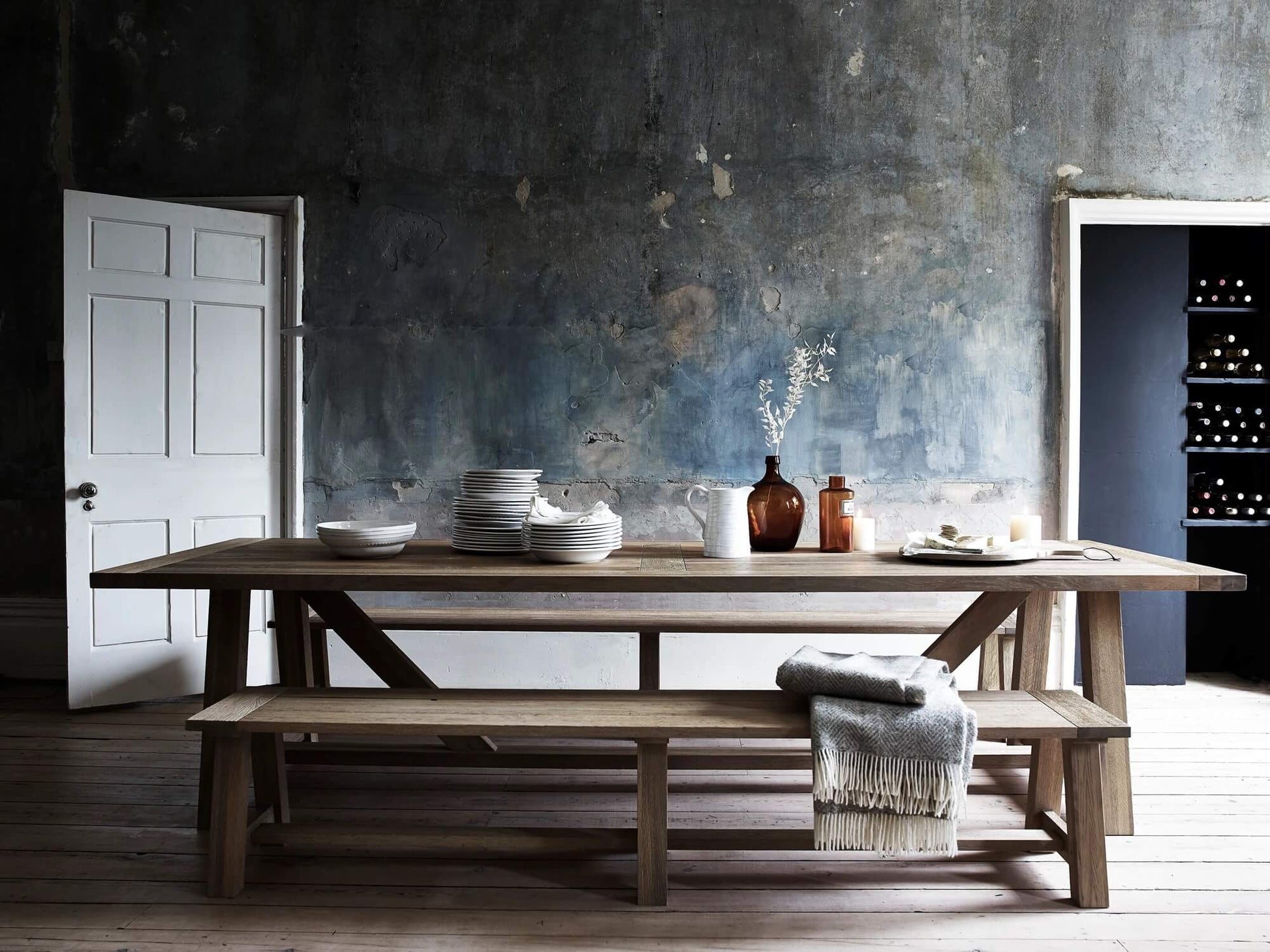 Arundel - Dining Table